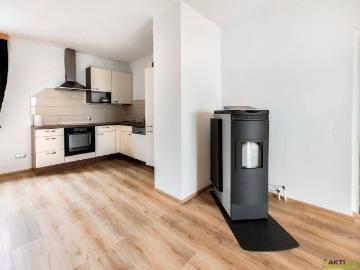 Renoviert & sofort bezugsbereit: Eigentumswohnung in ruhiger Lage