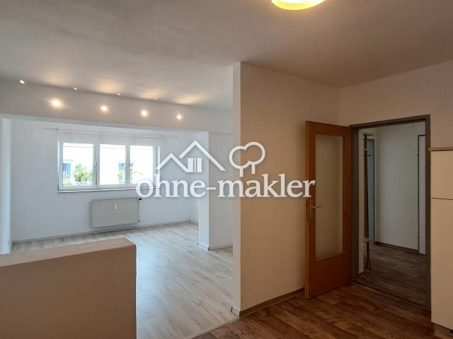Renoviert & Provisionsfrei: Zentrale, ruhige Wohnung in Hall mit Stellplatz