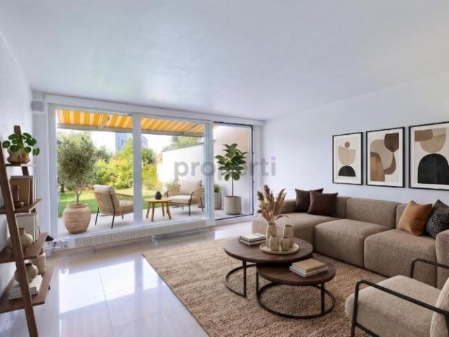 Renovierte Maisonette in schönem Quartier mit 2 Parkplätzen