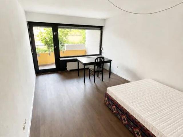 Renovierte & möblierte 1Z ETW mit Balkon + Pantryküche, 26m² im EG, in bester Lage von Heidelberg