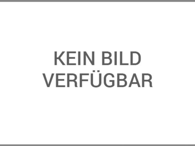 Renovierte Altbauwohnung WG tauglich