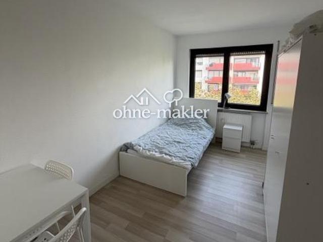 Renovierte, bezugsfreie 3 Zimmer Wohnung mit Balkon in Lampertheim