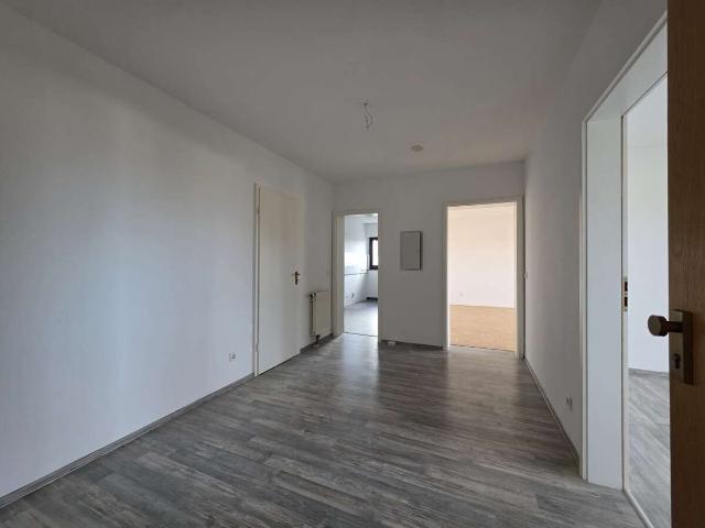 Renovierte Erdgeschosswohnung mit großem Balkon 2 Zimmer in Hellersen einziehen und wohlfühlen!