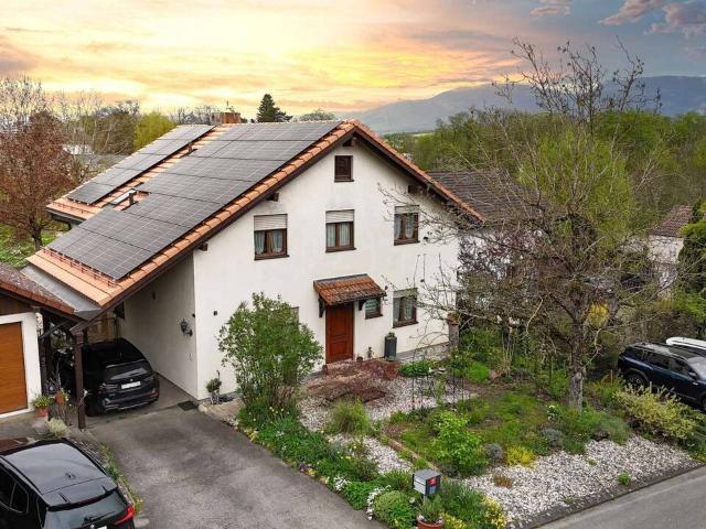 Renovierte Familienvilla, unabhängiges Studio und Garten von 1 260 m²