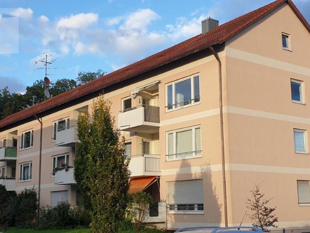 Renovierte, gut geschnittenen 4 Zimmer Wohnung in Neuburg
