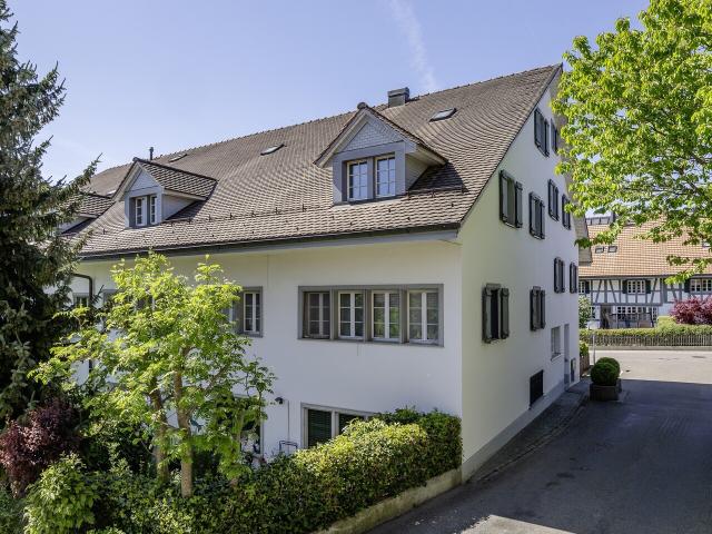 Renovierte, heimelige Dachgeschoss Maisonettewohnung