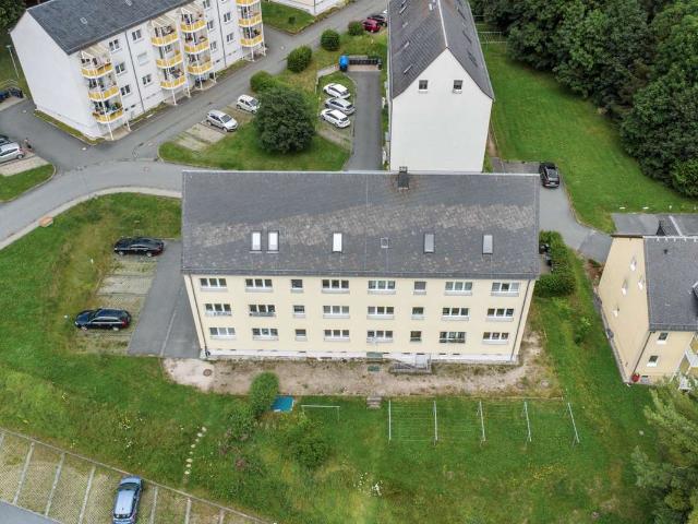 Renovierte helle 2 Raum Wohnung mit Blick ins Grüne