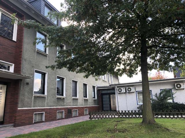 Renovierte, hochwertig ausgestattete Wohnung in Essen Gerschede von Privat