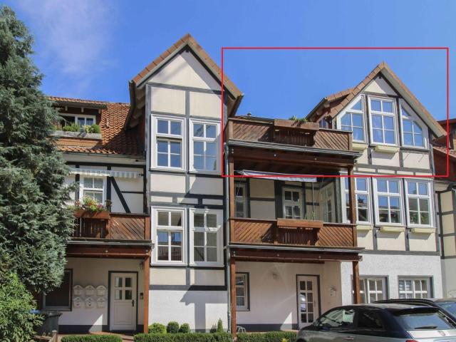 Renovierte sonnige 3 Zimmer Wohnung mit Balkon