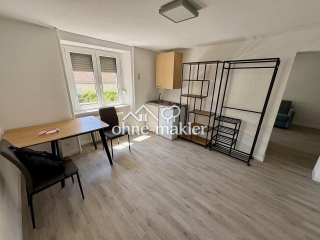 Renovierte und teilmöblierte 2 Zimmerwohnung in top Lage, nähe Berger Straße!
