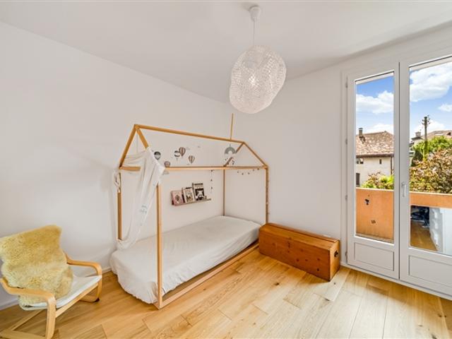 NEU GESTALTETES APARTMENT ~10% VON DEN KOSTEN SELBST BEZAHLT – GARAGENBOX – EXKLUSIV