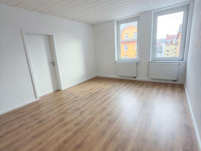 renovierte Wohnung in Hof unweit Freiheitshalle ca. 82 m² Wohnfläche
