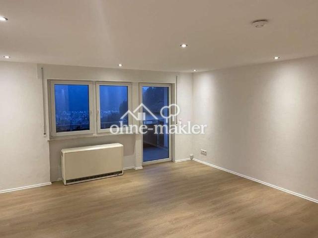 Renovierte Wohnung mit Burgblick