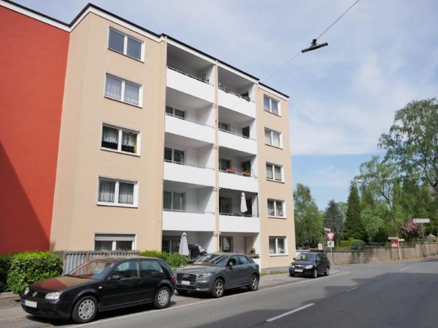 Renovierte Wohnung mit WBS
