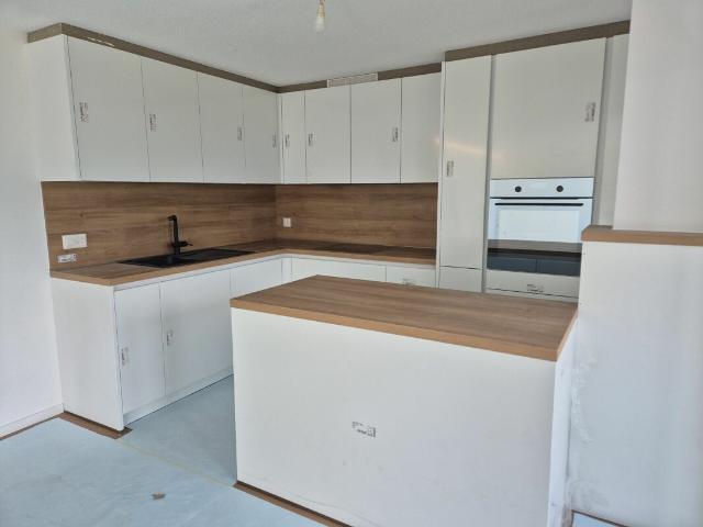 Renovierte Wohnung mit 4,5 Zimmern