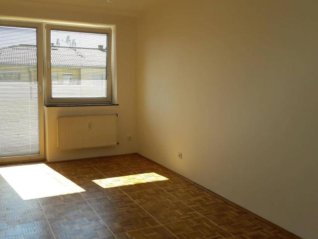 RENOVIERTE WOHNUNG ZU VERKAUFEN PRIVAT