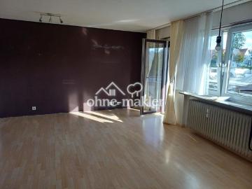 renovierte 1,5 Zi Whg. Stadtmitte Postareal, Südbalkon, Pkw Stellplatz