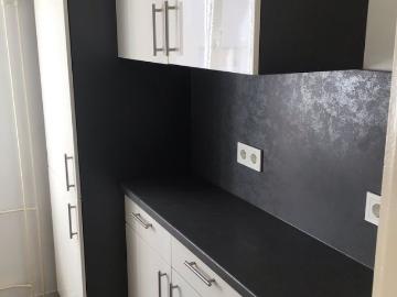 Renovierte 1 Zimmer Single Wohnung mit Einbauküche ab sofort frei