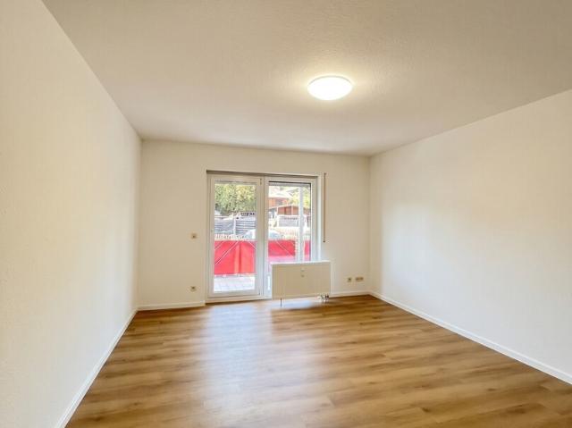 Renovierte 1 Zimmer Wohnung mit Balkon