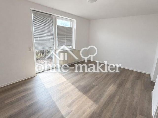 Renovierte 1 Zimmer Wohnung mit Südwestbalkon und Einbauküche – zentral in Bad Bevensen