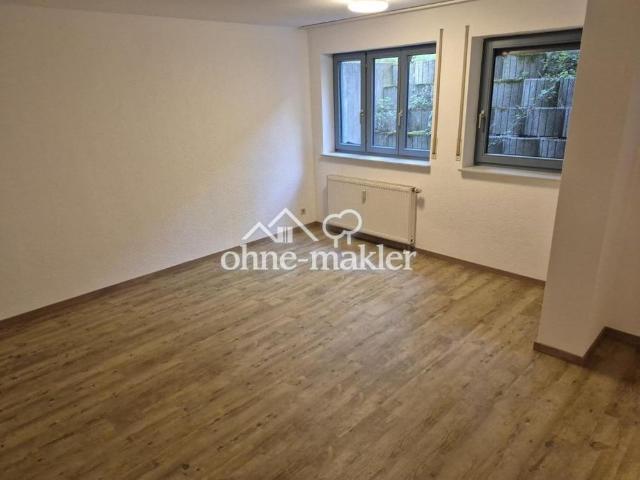 Renovierte, 2 Zi Souterrain Wohnung in KA Durlach