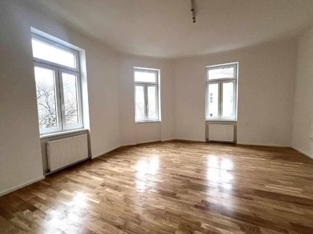 Renovierte 2 Zimmer Altbauwohnung beim Meiselmarkt