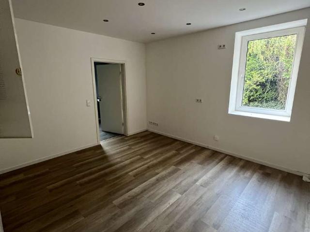 Renovierte 2 Zimmer Erdgeschosswohnung mit Tageslichtbad in Hemer Ihmert – sofort bezugsbereit