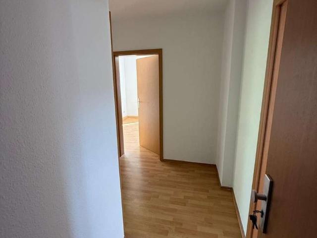 Renovierte 2 Zimmer Wohnung in Bitterfeld Wolfen