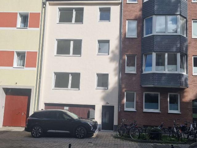 Renovierte 2 Zimmer Wohnung in Köln Kalk