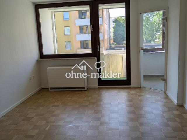 Renovierte 2 Zimmer Wohnung mit Balkon in Neuhausen