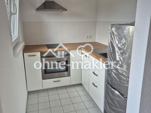 Renovierte 2 Zimmer Wohnung mit Küche