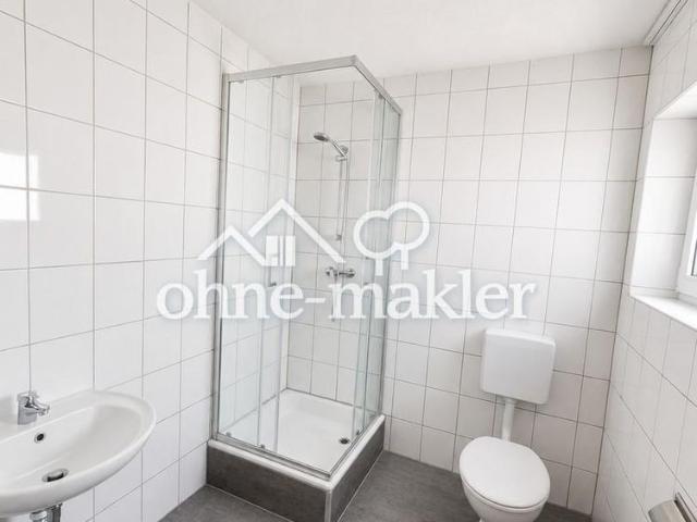 Renovierte 2 ZKB Wohnung mit Stellplatz in Lingenfeld