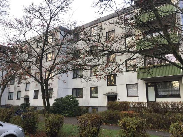 Renovierte 3,00 Zimmer Wohnung mit Balkon