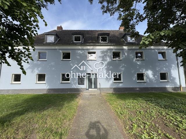 Renovierte 3,5 Zimmer EG Wohnung mit Garten