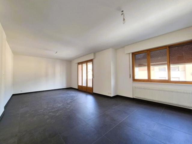 Renovierte 3,5 Zimmer Wohnung im Herzen von Noës