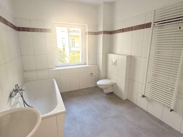 Renovierte 3,5 Zimmer Wohnung in Magdeburg Stadtfeld Ost