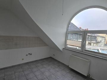 renovierte 3 Raum Dachgeschosswohnung