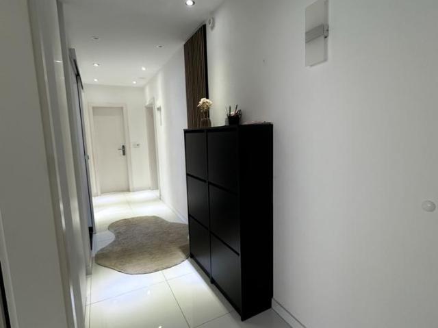 Renovierte 3 Zimmer mit Balkon