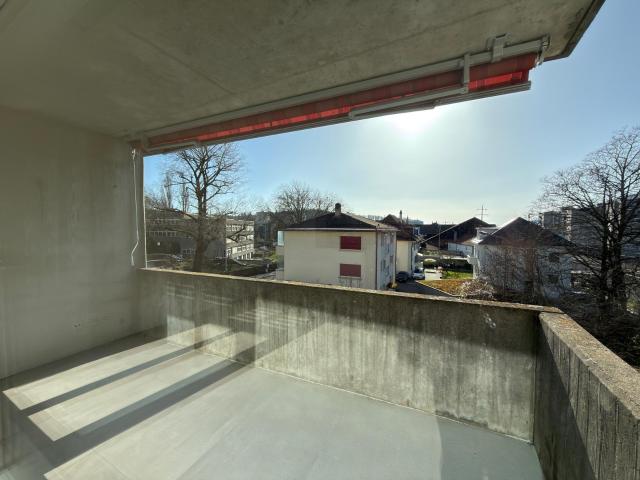 Renovierte 3 Zimmer Wohnung