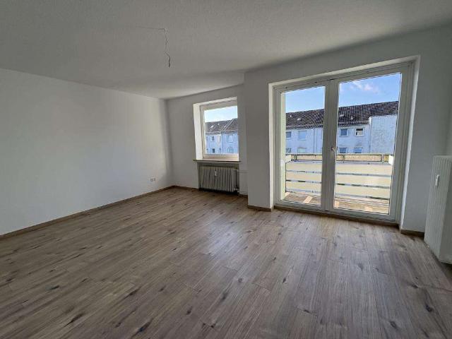 Renovierte 3 Zimmer Wohnung für WGs geeignet Nahe der Uni