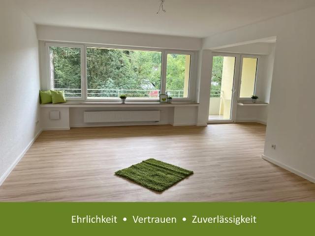 Renovierte 3 Zimmer Wohnung im Herzen von Bergisch Gladbach