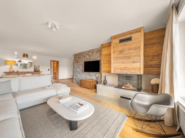 Renovierte 3 Zimmer Wohnung in Crans neben dem Zentrum von Crans