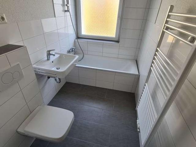 Renovierte 3 Zimmer Wohnung in Bestlage