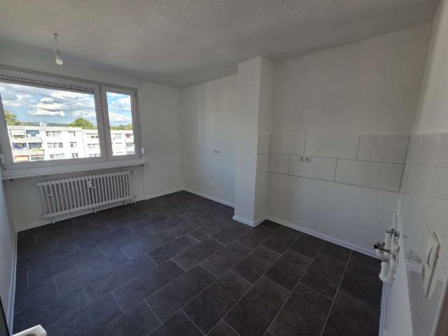 renovierte 3 Zimmer Wohnung in Kaiserslautern Ost