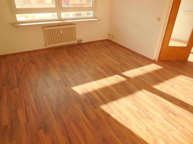 Renovierte 3 Zimmer Wohnung mit Balkon