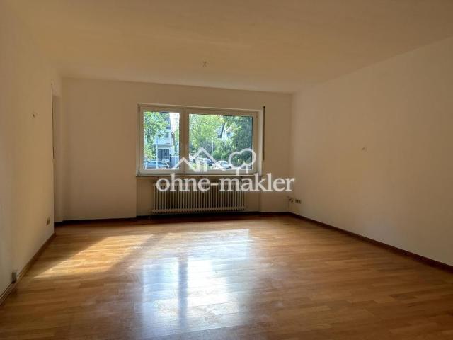 Renovierte 3 Zimmer Wohnung mit Balkon und Blick ins Grüne in ruhiger Lage von Sachsenhausen Süd