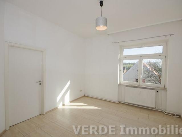 Renovierte 3 Zimmer Wohnung mit Balkon im Altbauflair in Pforzheim Oststadt