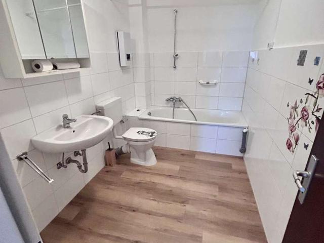 Renovierte 3 Zimmer Wohnung mit Balkon in Medebach