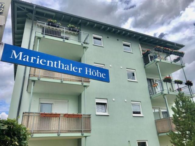 renovierte 3 Zimmer Wohnung mit guter Hausgemeinschaft und traumhafter Aussicht