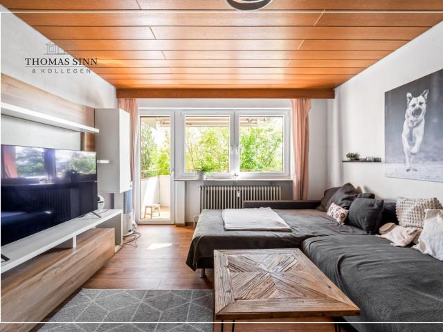 Renovierte 3 Zimmer Wohnung mit Garage, Balkon und Heuchelberg Blick in guter Lage